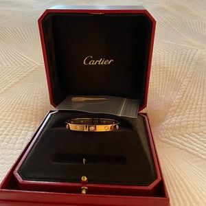 Cartier rose gold love bracelet - size 16